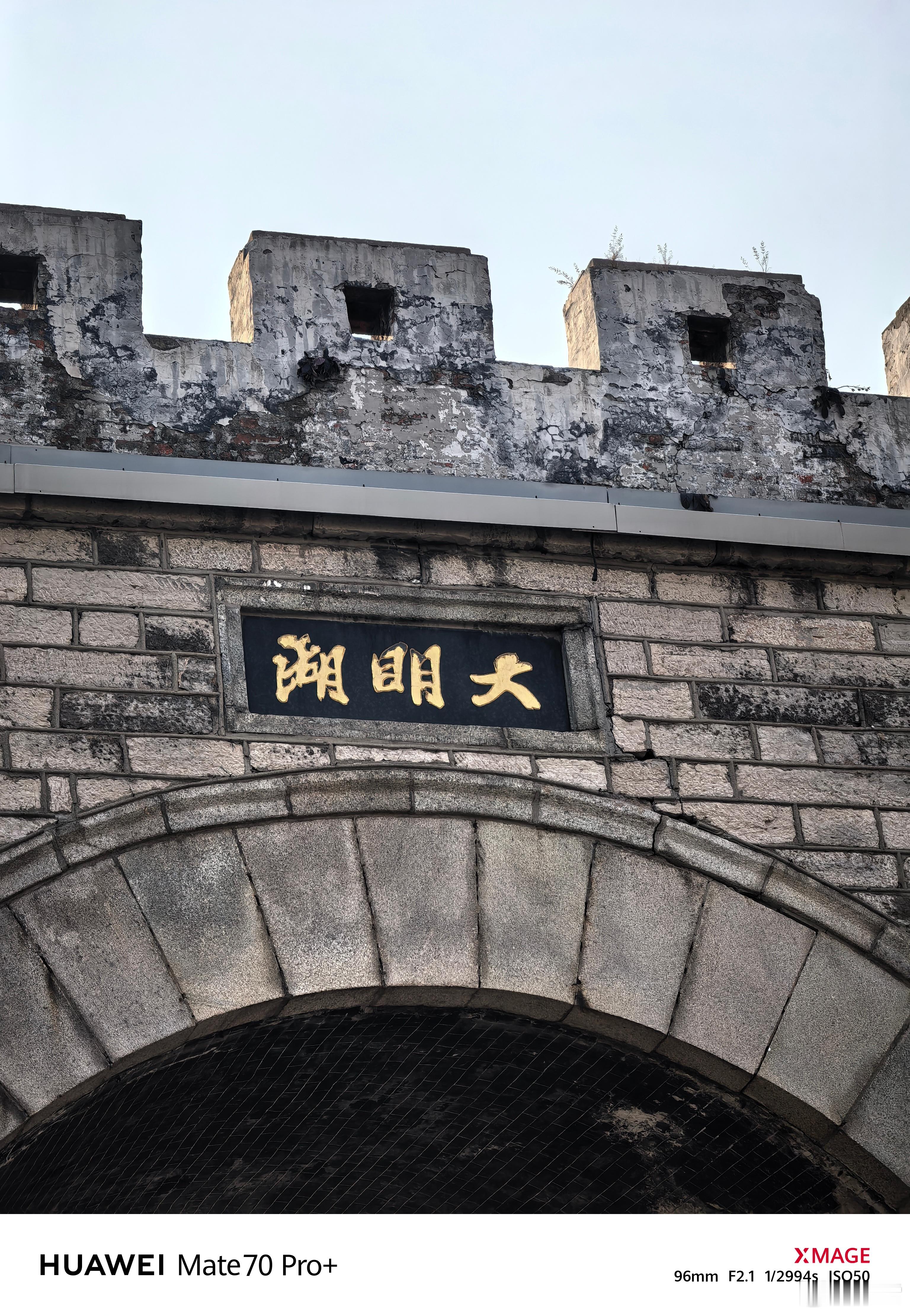 腊八吃什么  过了腊八就是年，各位记得喝腊八粥[doge] 