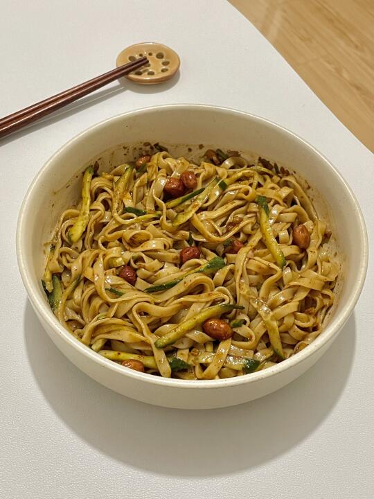 拌面这样做也太太太好吃啦！🍜