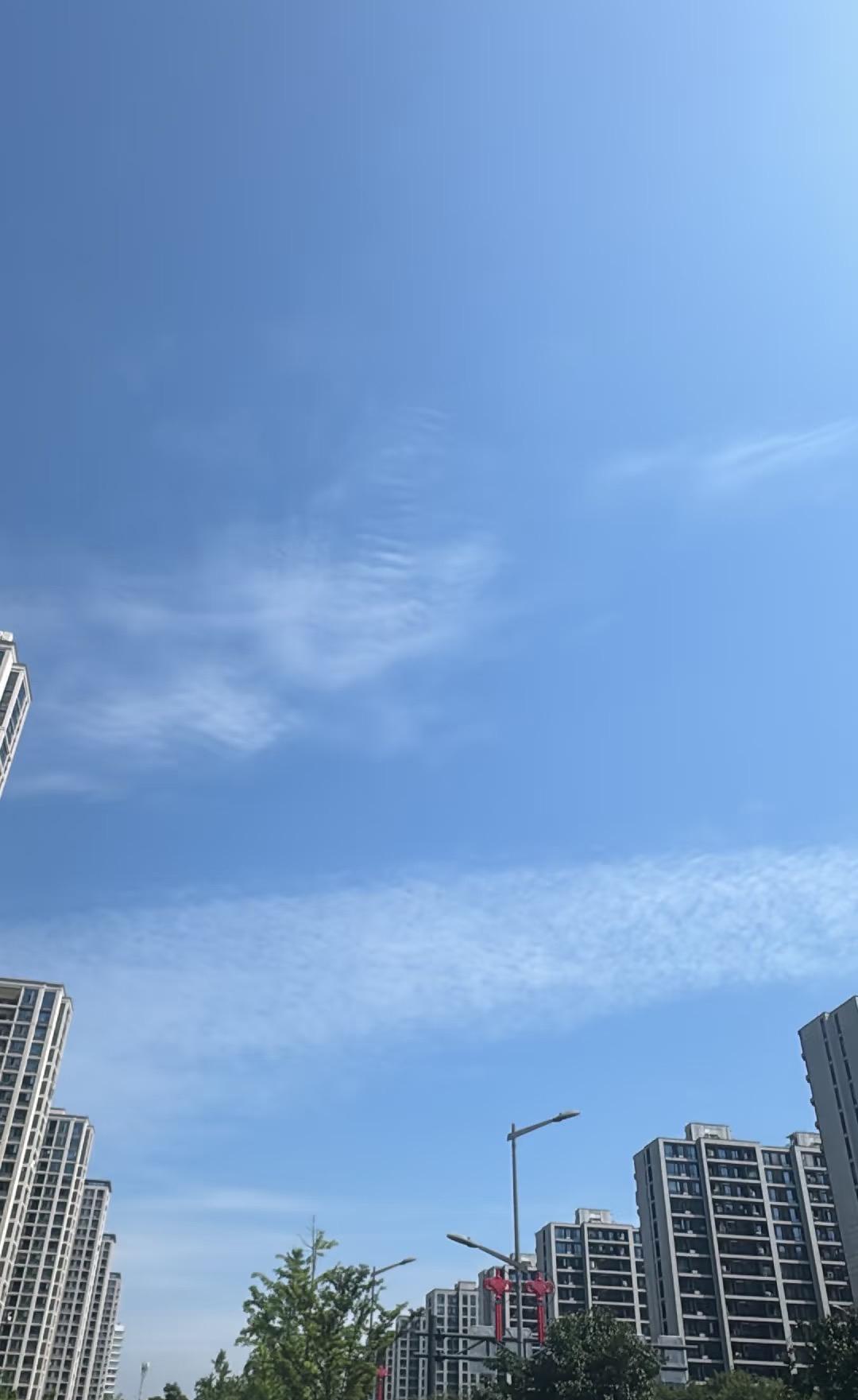 2021年挂150万的房，26年春节前60万卖了，我还承担了一半的中介费。今天又