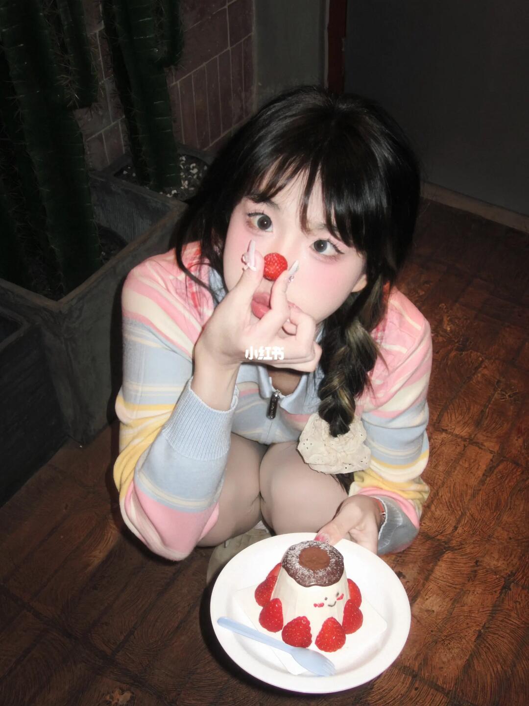 🍓 ¨*•.¸¸♪🤡