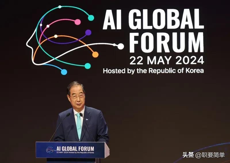 在这个科技日新月异的时代，人工智能已经从科幻小说中的梦想变为现实世界中不可或缺的