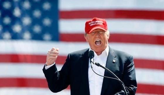 对特朗普怒火开始发酵？美特勤局击毙闯入海湖庄园男子，尸体上发现大批武器！当地时间