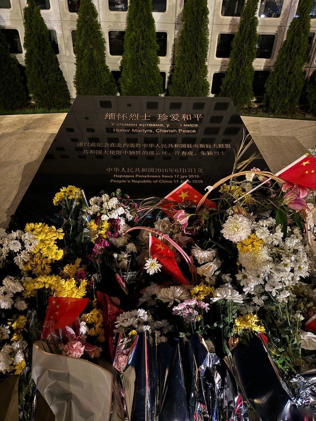 新加坡今天拉响警报，只为记住84年前那场血洗！

今天，新加坡市中心那座高耸的纪