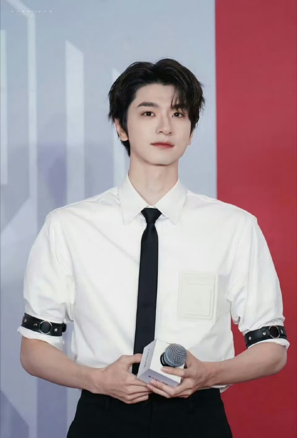 林一、王星越、于适、檀健次、龚俊、张凌赫今日份活动状态 ​​​