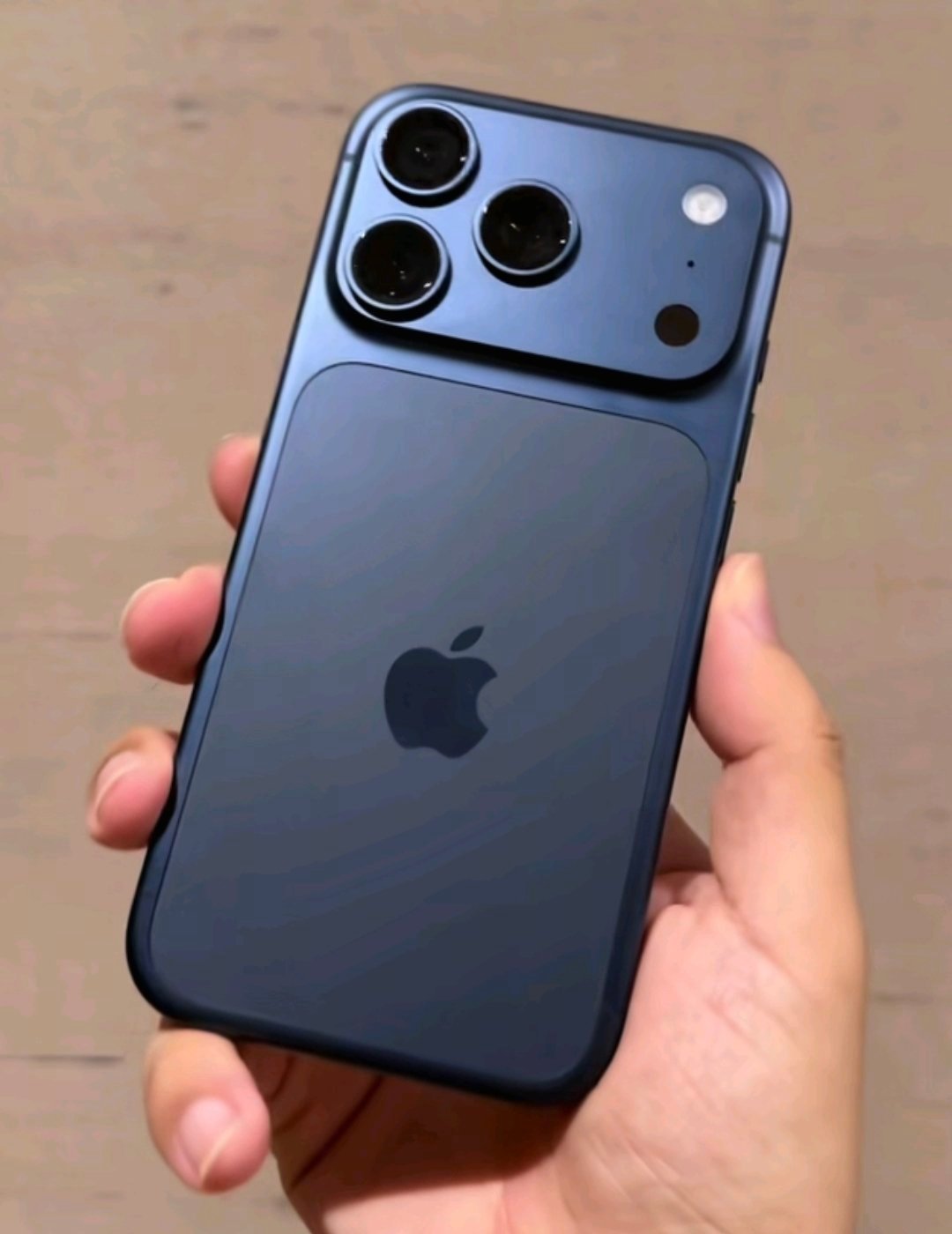 曝iPhone18Pro配色大换血是该好好升级一下了，iPhone17Pro也就