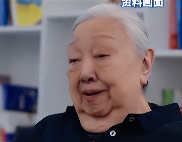 游本昌离世10天，90岁遗孀把女儿轰出屋，崩溃大哭藏着什么隐情？