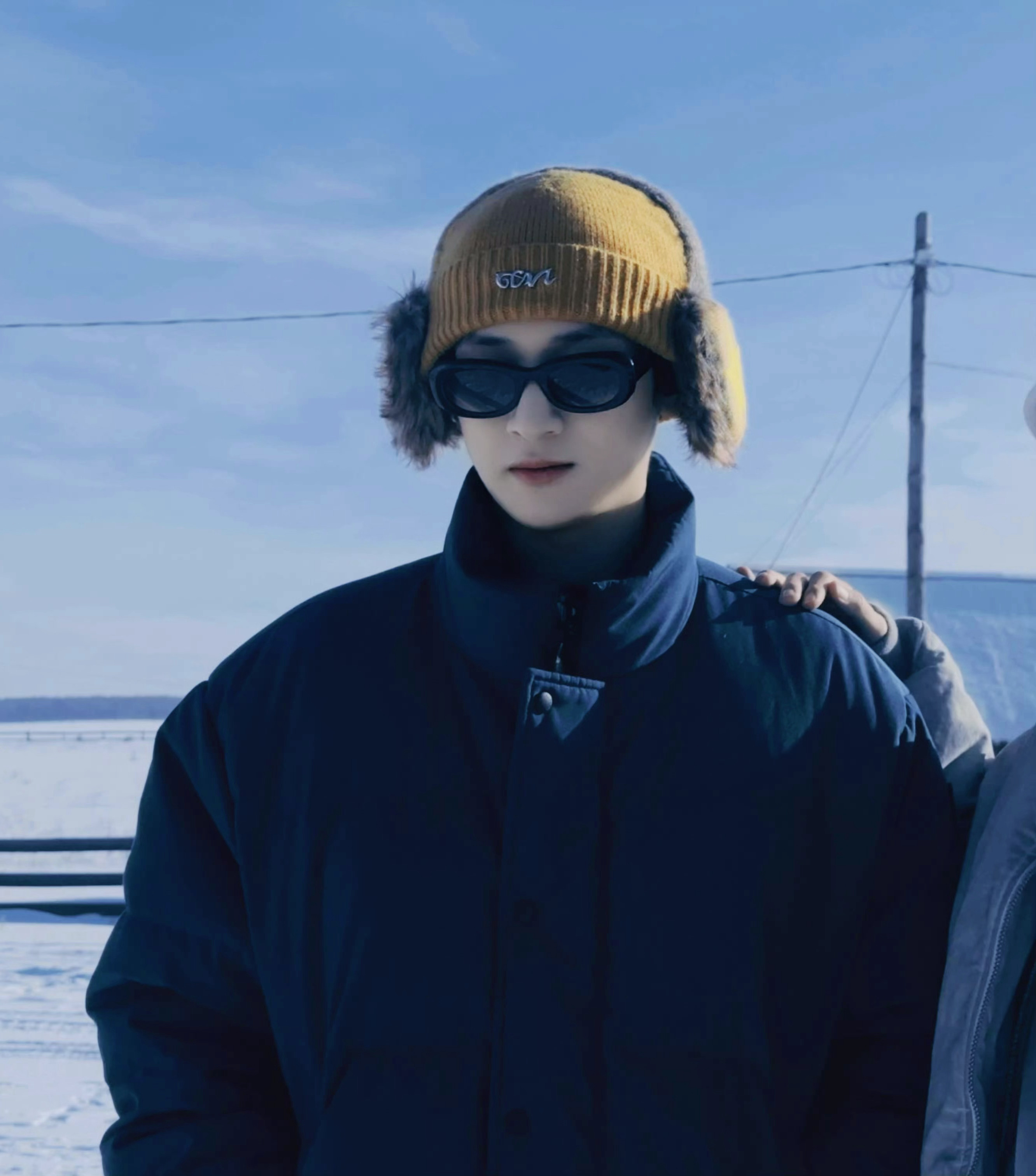 小头小脸的男神