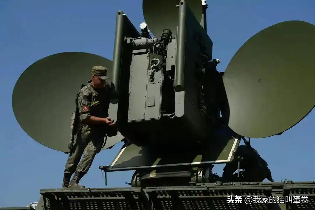 俄罗斯对马斯克已经忍无可忍了，正式向全世界宣布，将量产 “波穹保护” 这个星链杀