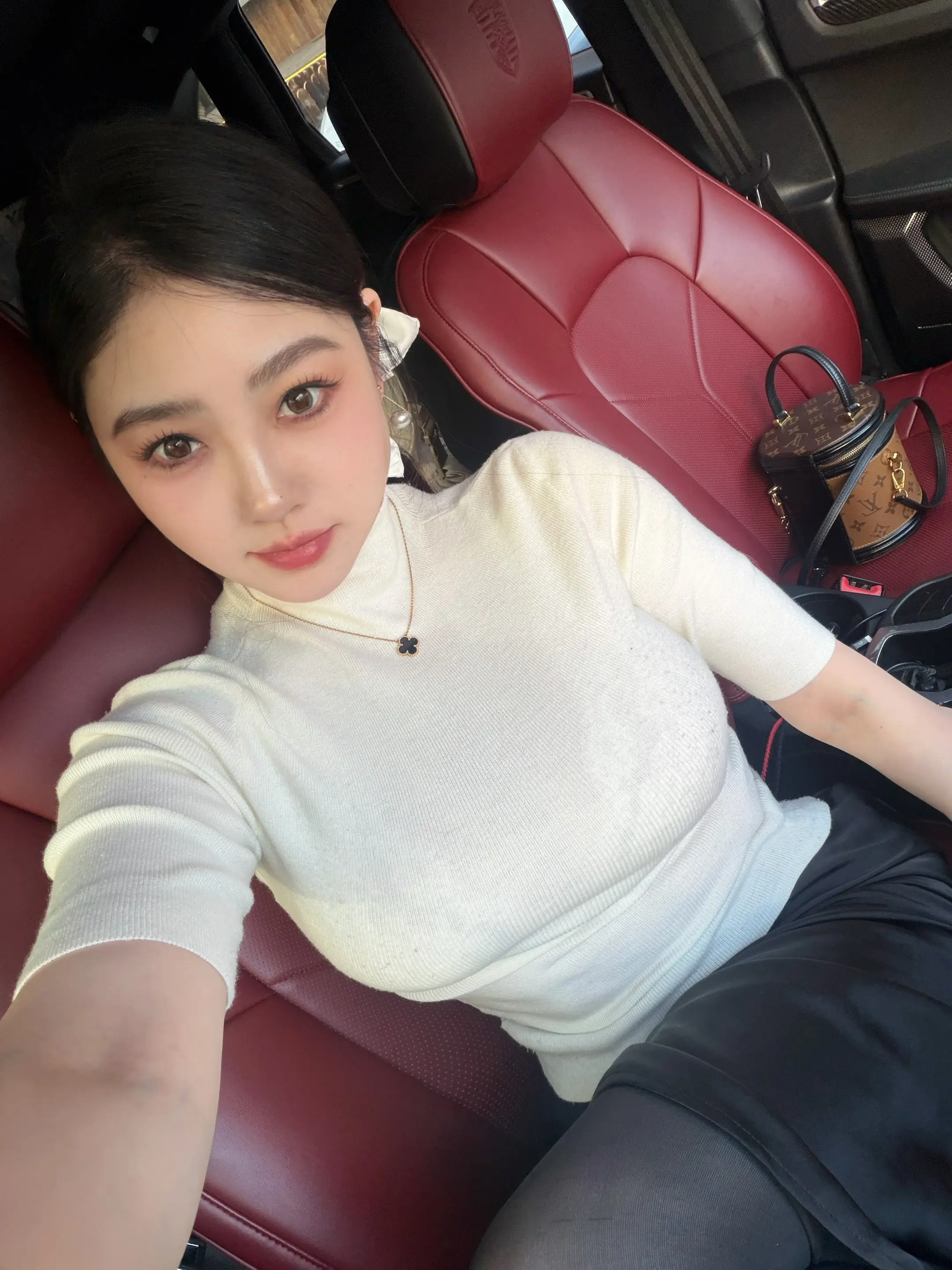 女人什么样 女人味就什么样。