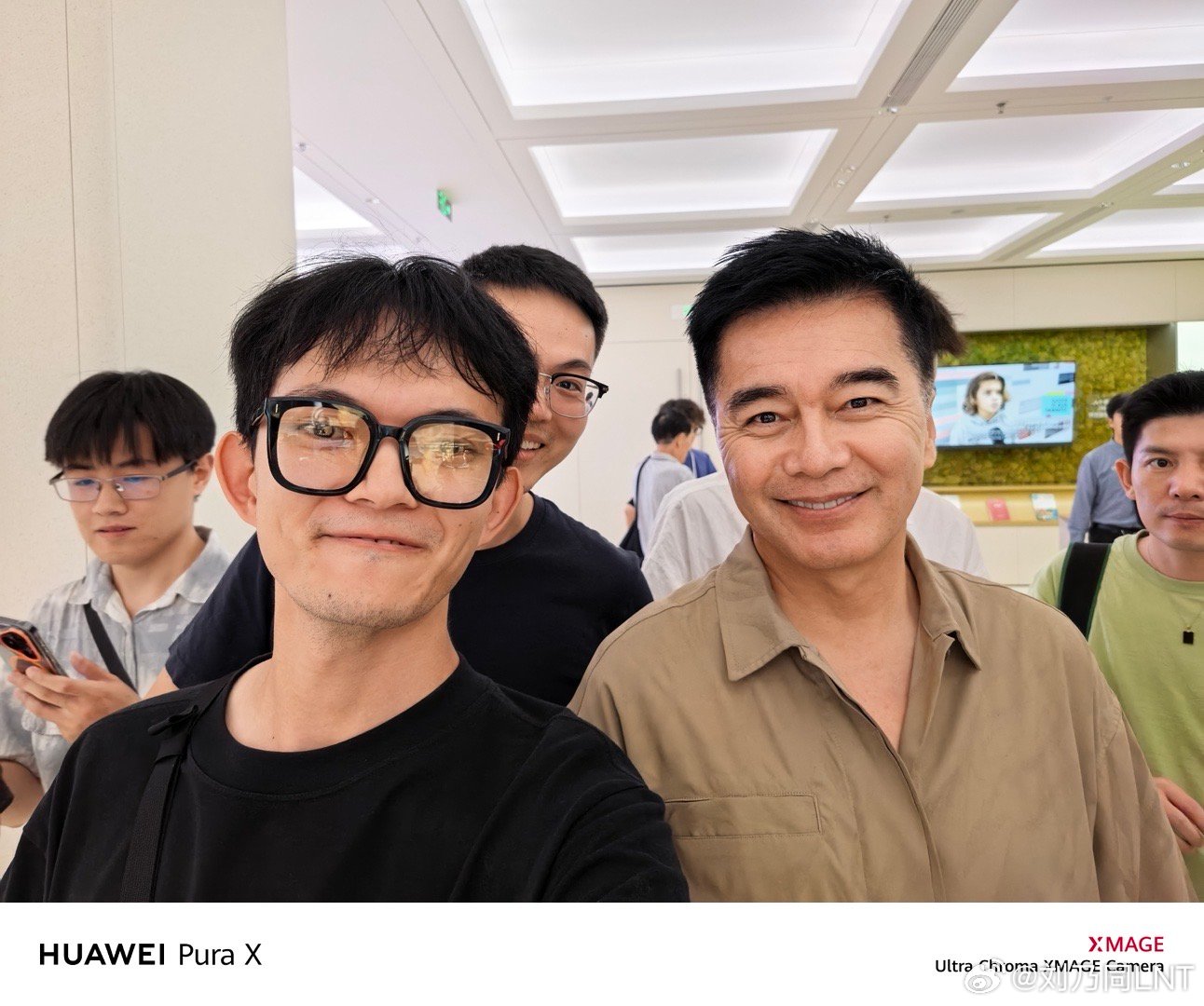 老师，我太想进步了[哈哈][哈哈]这AI消除处理杂乱背景真的很好用 ！pura 