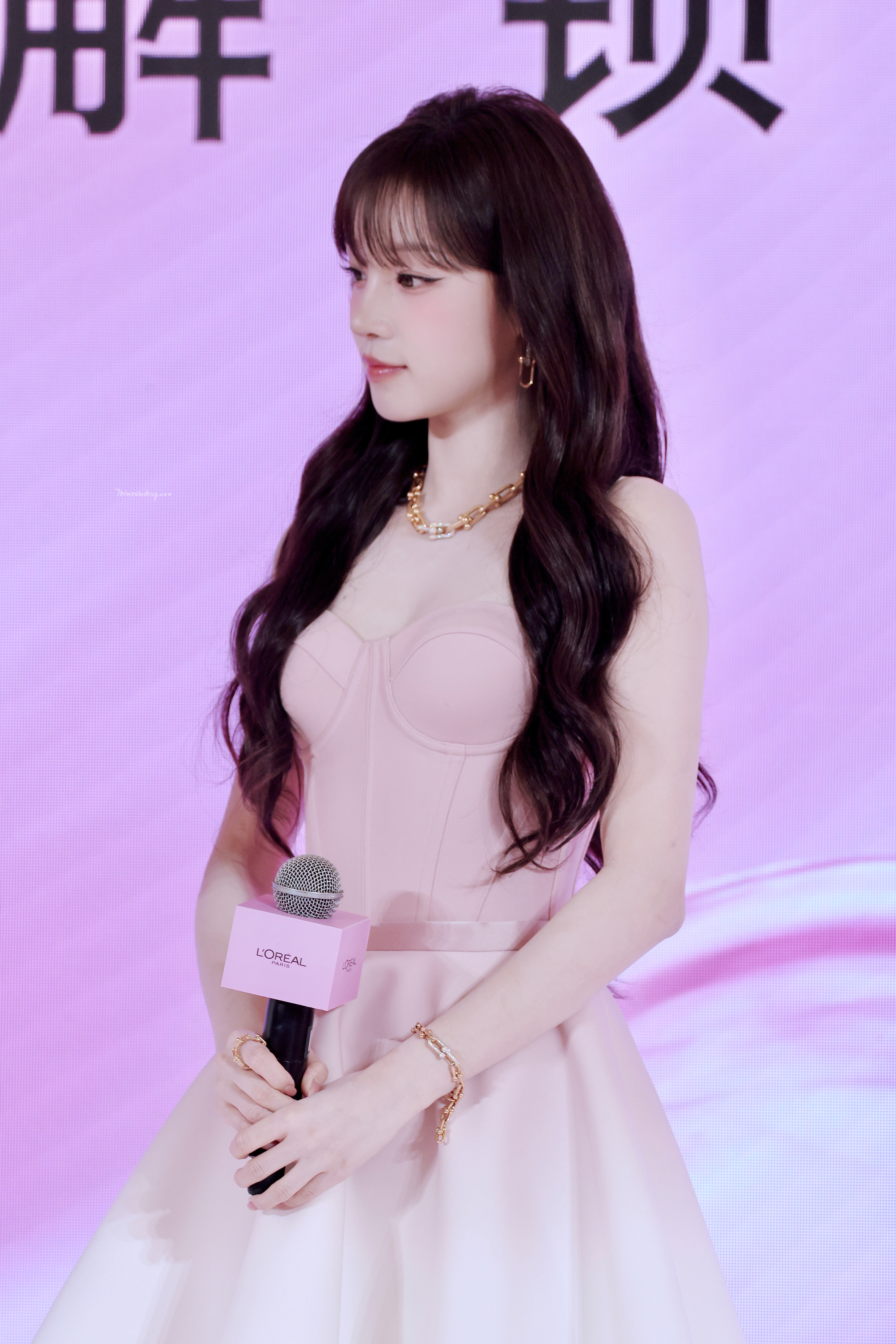 260821 L’OREALpinky💕💖宋雨琦 · 今日星拍放送 巴黎欧莱