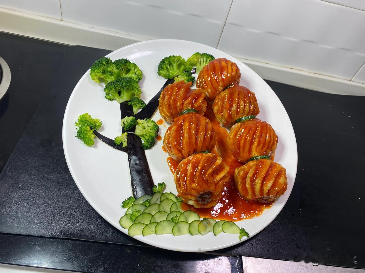 年夜饭时您可以做这个大红灯笼高高挂，不但好看还好吃，关键寓意还好#年夜饭# 
首