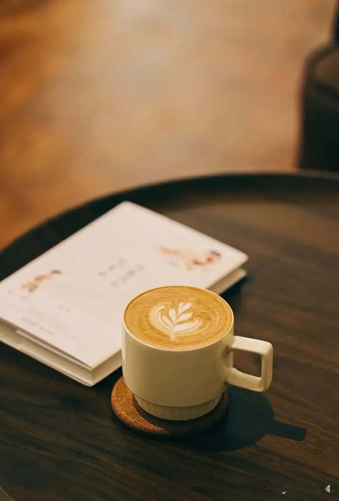 爸爸说要牢牢记住的人性真谛：
 
年少时总觉得人情温暖，真心就能换真心，直到吃过