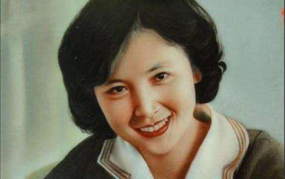 1989年，我在县里的鸭蛋厂打工，和车间的大姐偷偷恋爱。八年后，我回厂时，发现她
