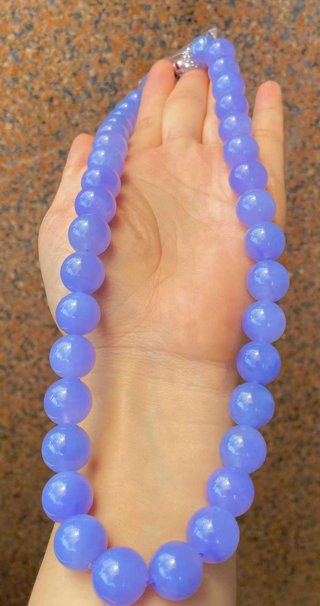 紫罗兰珠链，色泽浓郁，完美七位数，直径13.7-14.5mm*37颗