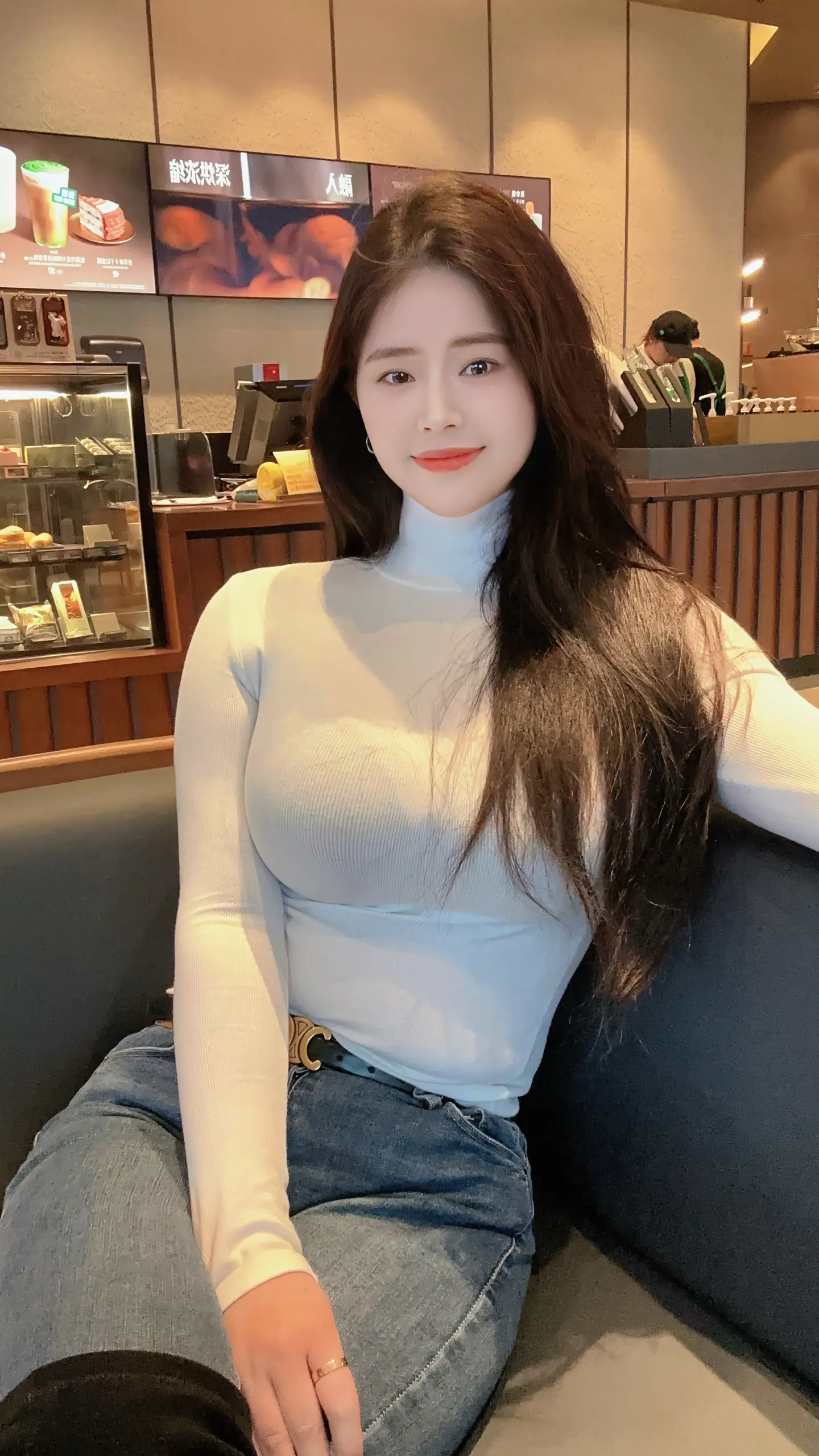 你该有的样子就是：十分沉静，九分气质，八分资产，七分现实；三分颜值，两...