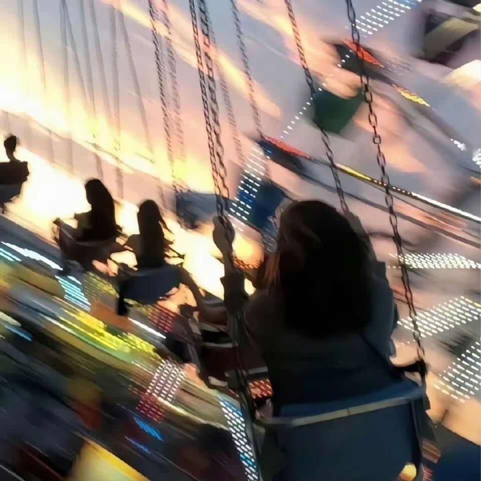 当你每天做着那些80岁以后都能干的事，你要青春做什么呢？ 