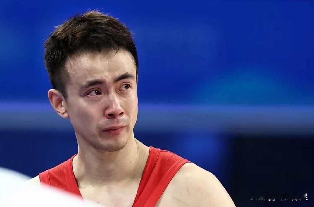 赵继伟今晚心态崩了！
辽粤大战火花四射，今晚请来了一名外籍裁判，辽宁队就不适应了