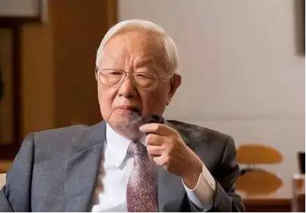 台积电创始人张忠谋毫不客气地直言：中国 14 亿人口，从来就不缺人才，可全送到美