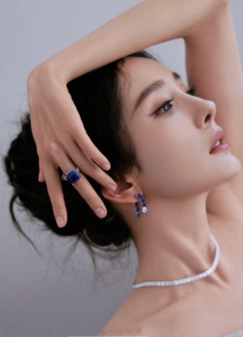 杨幂 