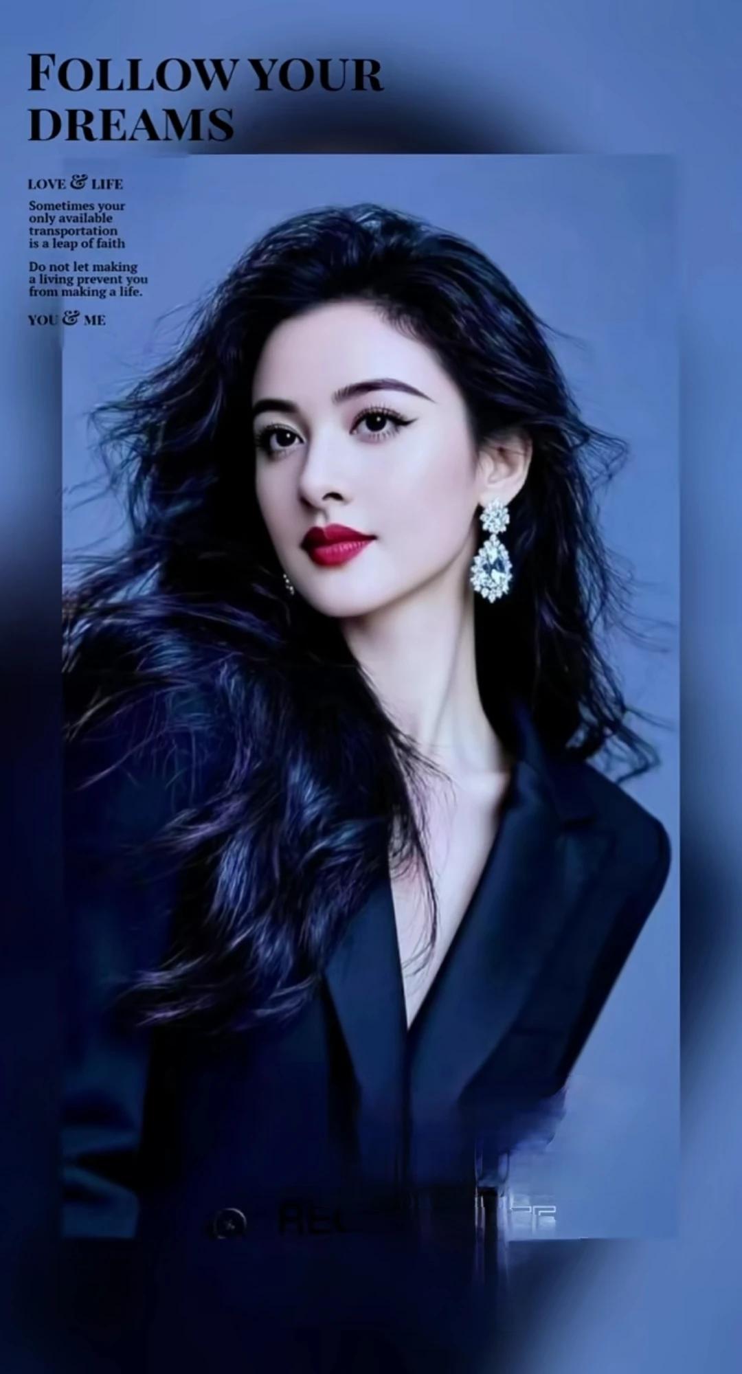 红杏出墙本无错，
闲人碎语来惹祸，
世间哪有清静处，
抛开世俗活自我。