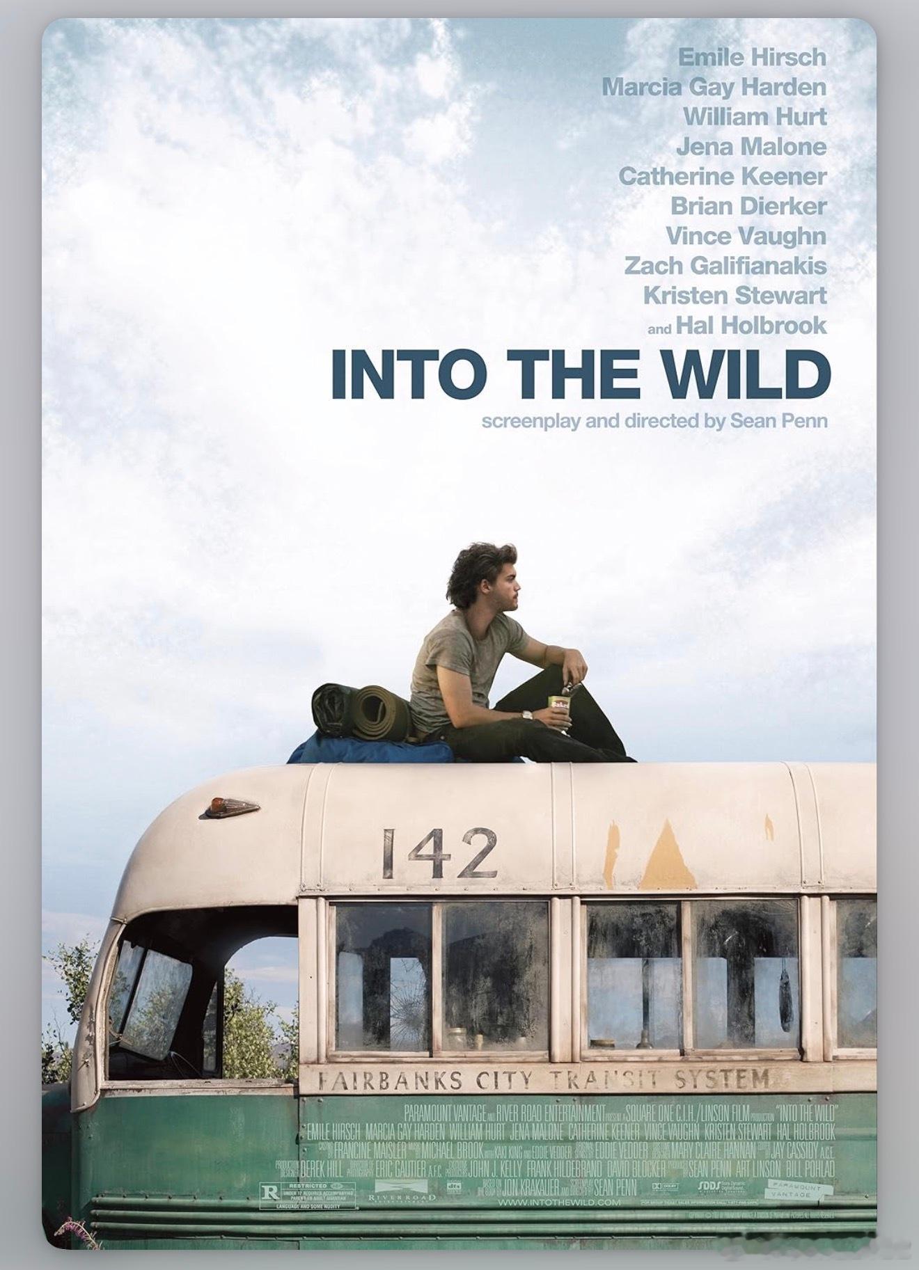 昨天看了一个根据真实故事拍成的电影Into the Wild，中文片名竟然是《荒