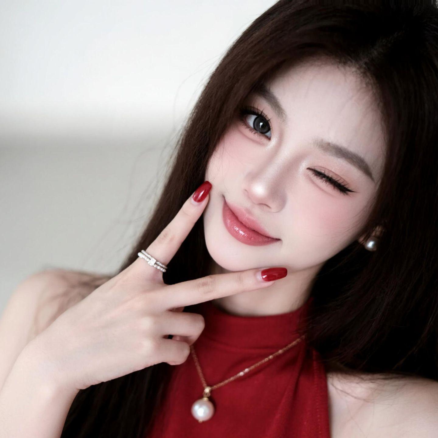 AI红唇甜系写真 写真照风格 高级感