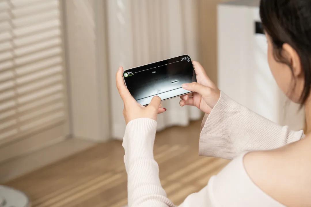 一加李杰：希望友商都跟進165Hz