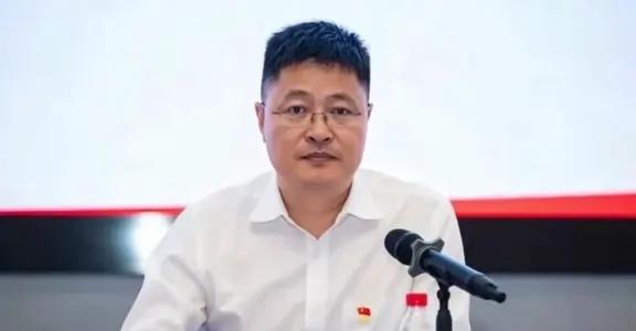 浙江这两个人火了！

看了通篇的报道，很难相信这是发生在2026年的事情，这件事