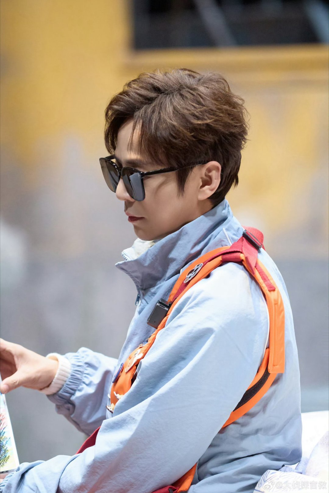 何老师这句话要怎么断句大侦探书包里的画引发断句难题！“世界上最大最帅的船”——究