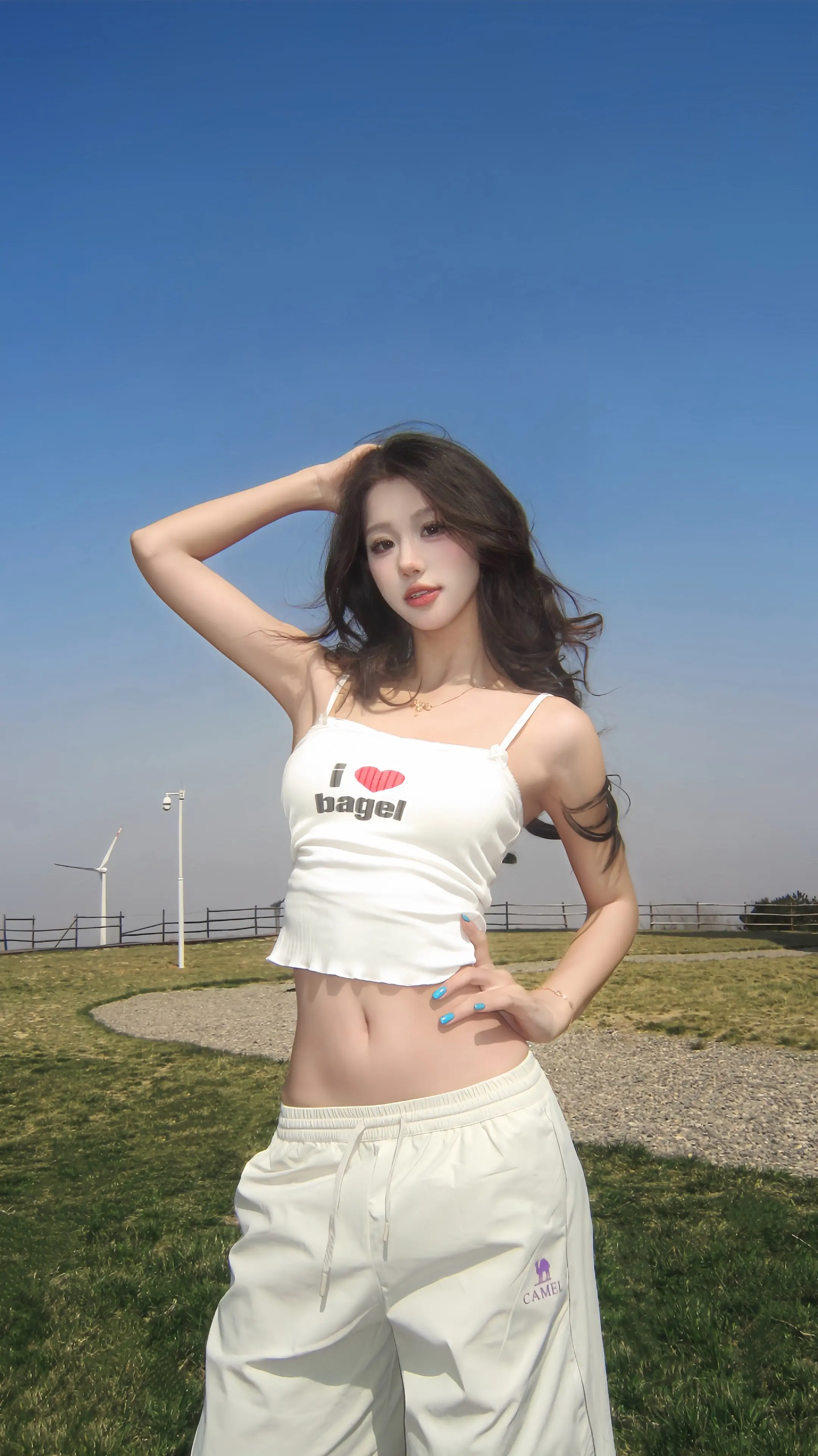 难走的路从来不拥挤。