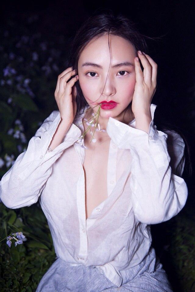 查了一下《悬案》里女配甘翠娣，
发现原来她是第38届金像奖影后曾美慧孜扮演的。