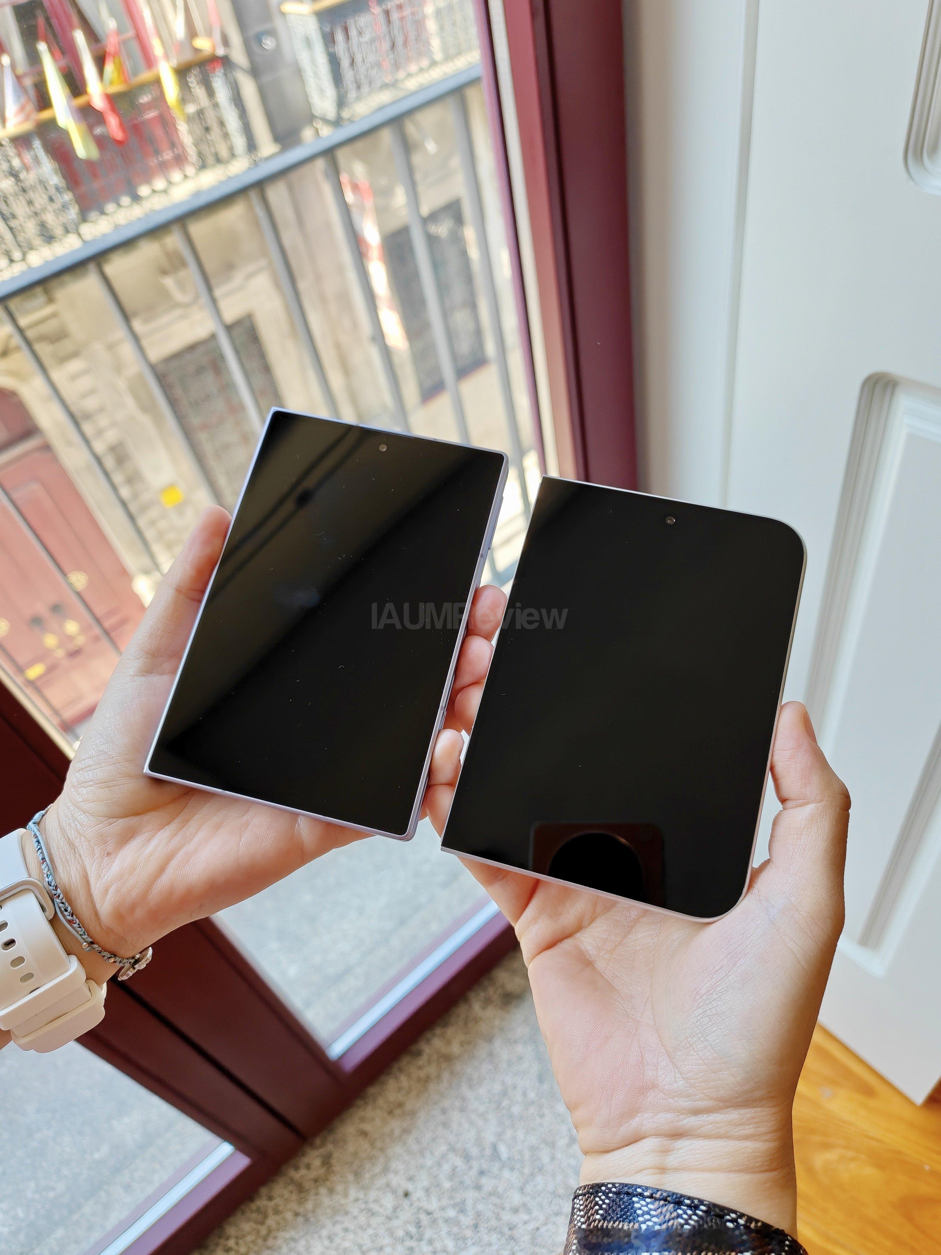 Galaxy Z Fold 8 和 iPhone Ultra 机模，苹果第一代折