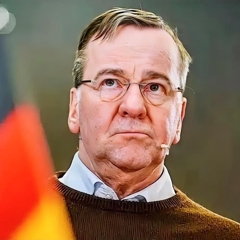 欧洲终于站出来一位敢硬刚美国的？

近日，德国国防部长皮斯托里乌斯硬气喊话欧洲各