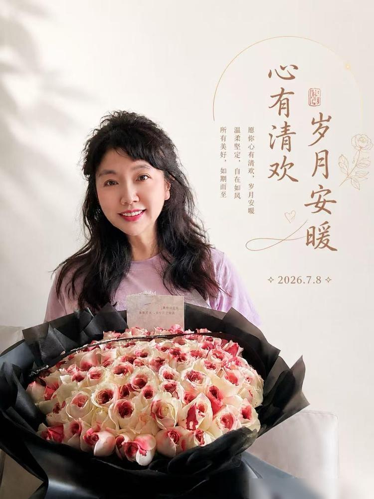今天是表妹的生日，中午透析完去大姨家给表妹过生日。

说真的我太懂这种喜事闹得半