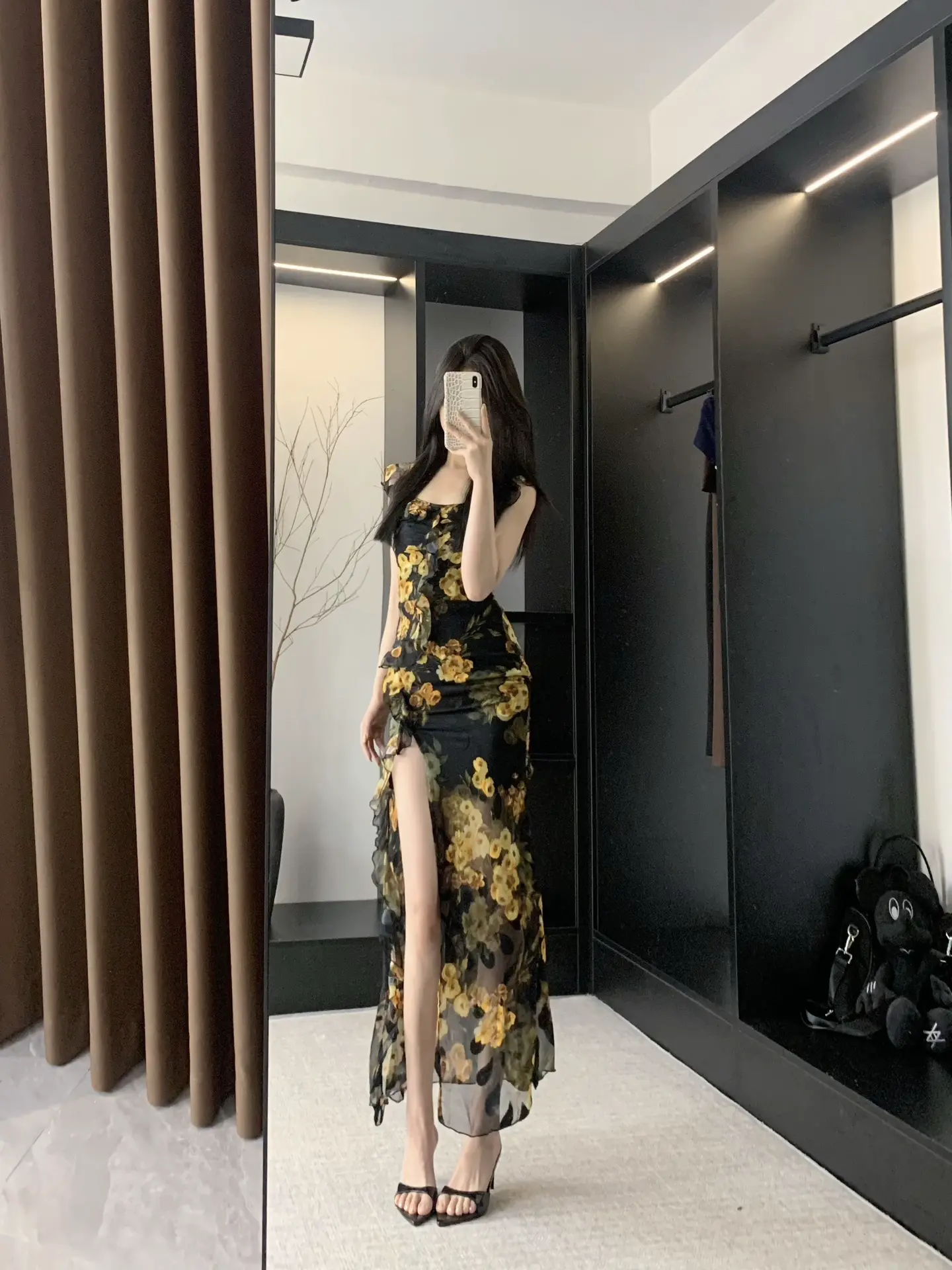 有时候感觉会穿搭也是加分项。