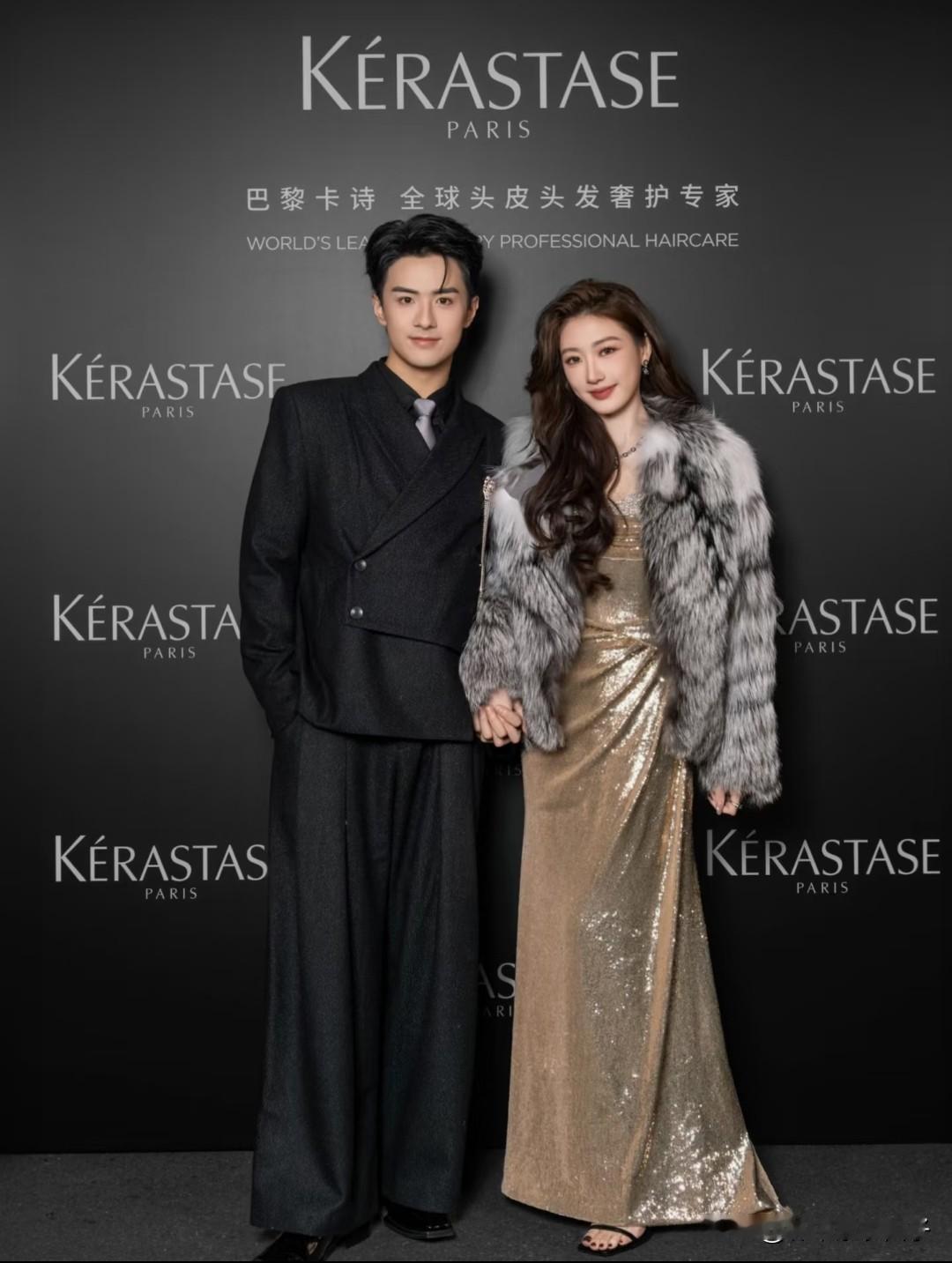 左边是涂毓麟（奥斯卡），1998年出生，身高180cm。
右边是孙乐言，2000