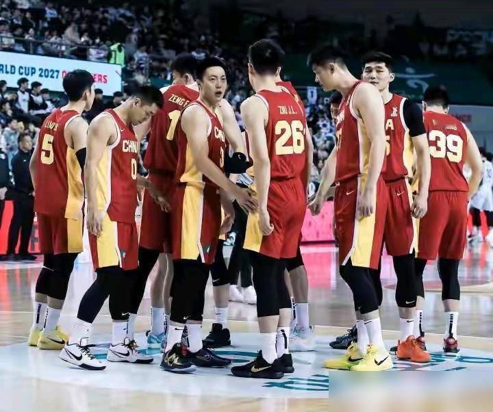 新27条出台，中国男篮将大变天。
​
体育总局正式印发《关于进一步推进篮球改革发