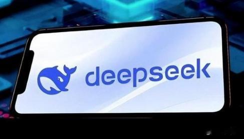 腾讯技术团队针对DeepSeek开源的DeepEP通信框架进行深度优化，使其在多
