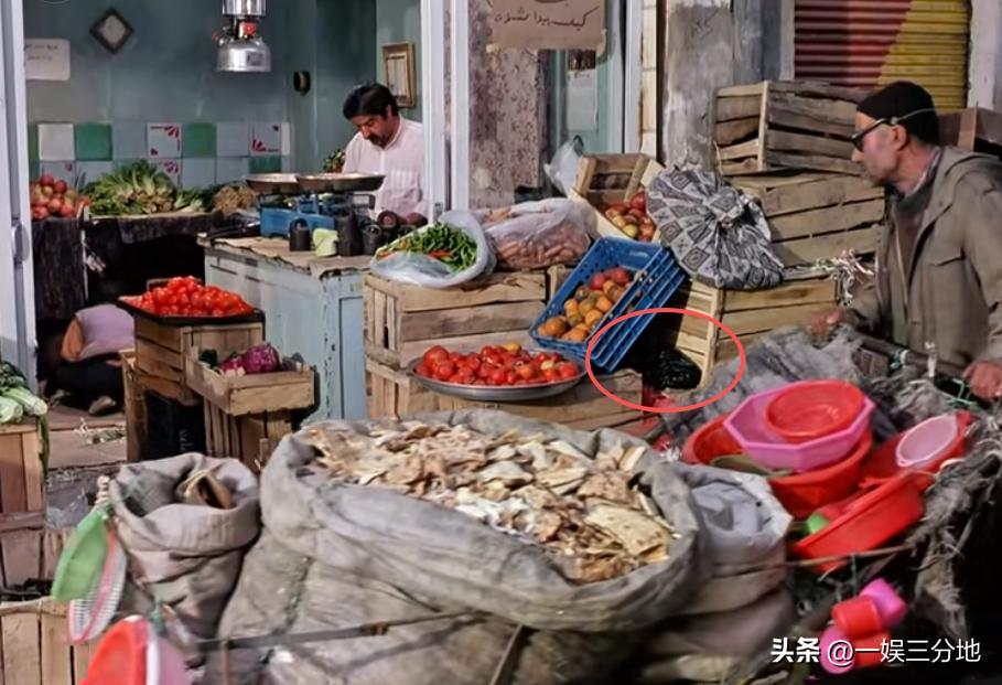 电影《小鞋子》：我们什么也没有，也没有放弃的念头。
 
阿里今天接到一个任务，去