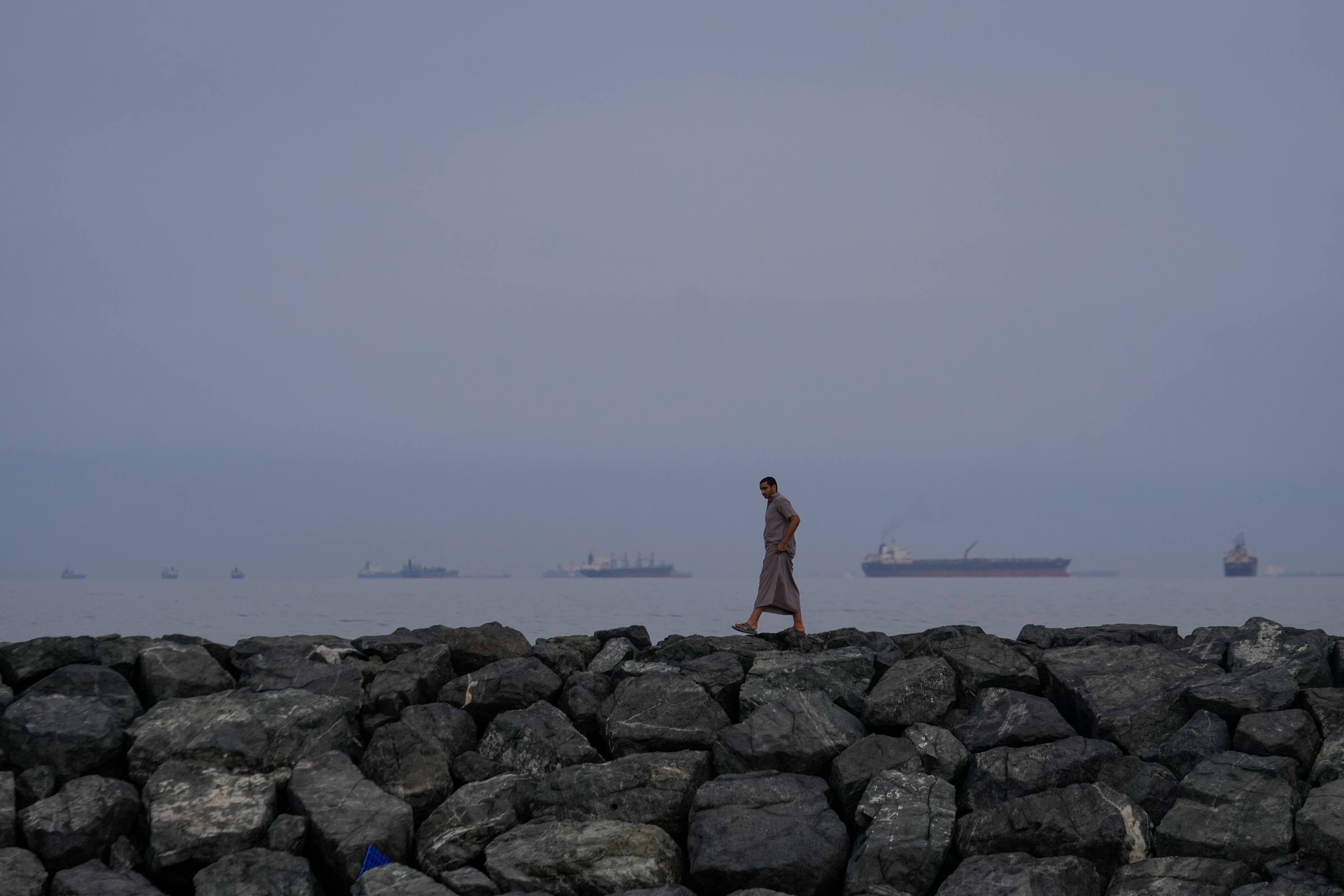 #战争暴露印度增长模式结构性脆弱# #印度能源进口依赖隐患全面凸显#【德媒：战争