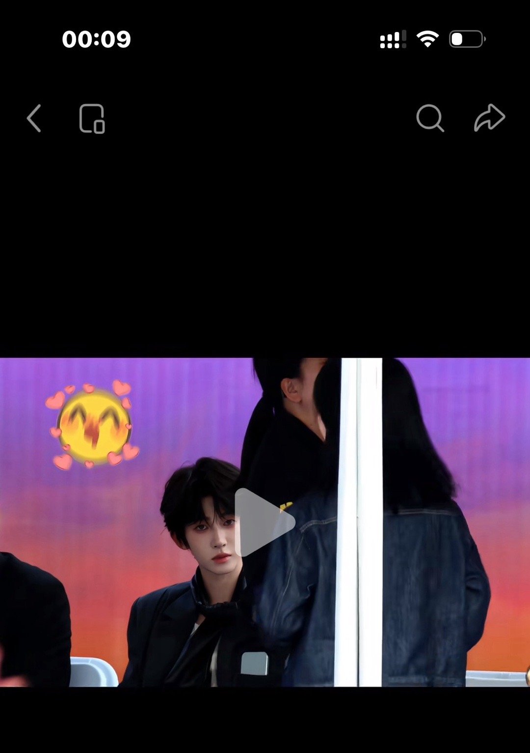 第一眼惊艳第二眼 还是脸小了 打眼下腮红好看第三眼 心疼 