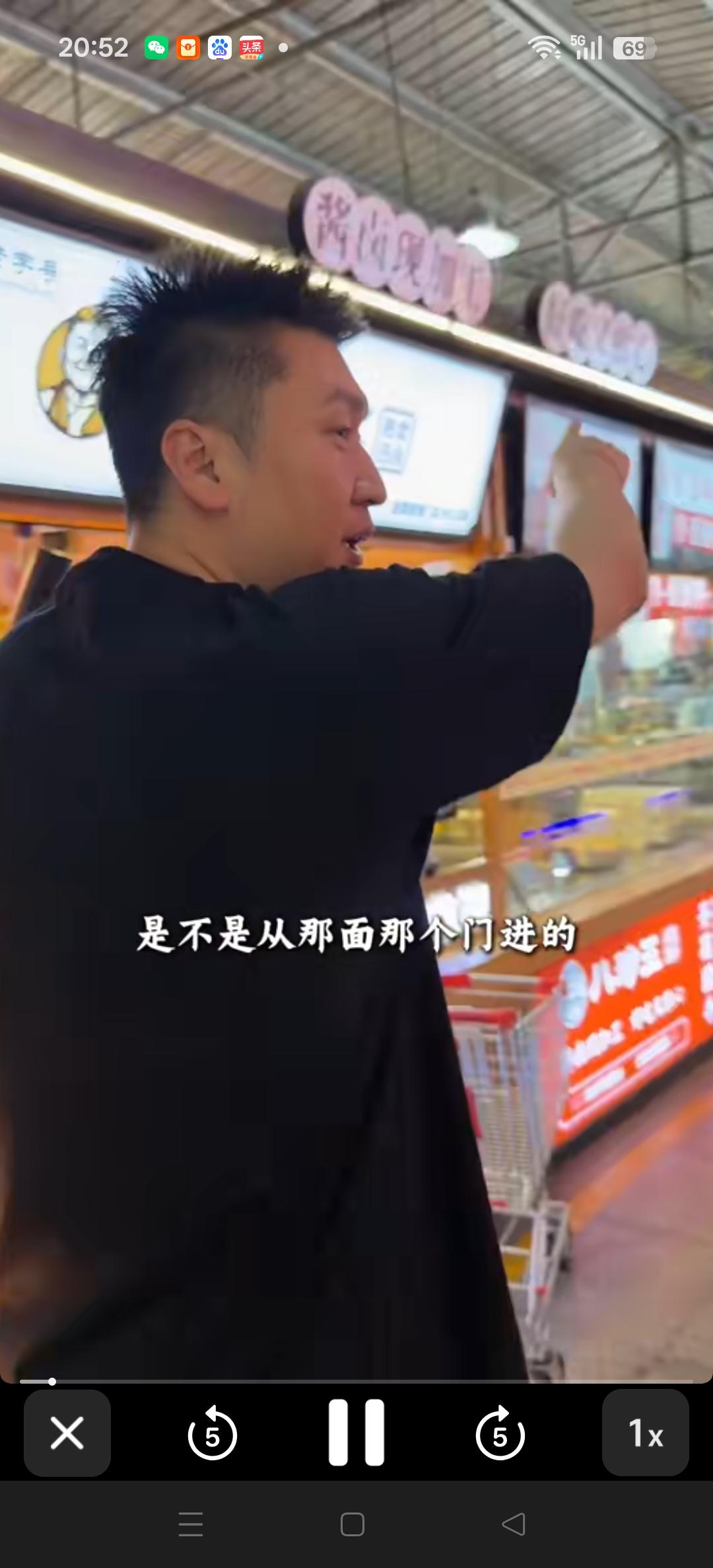 孙悦变身吃播， 解锁东北大饭包！
谁也抵挡不了美食的诱惑。这也太接地气了。[比心