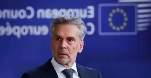 荷兰曾扬言“硬抢稀土”？荷兰官员表示，如果中国断供稀土，他们会采取“必要手段”。