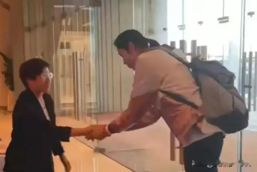 态度决定一切，细节决定成败
       在结束2024年世界女排联赛里约热内卢