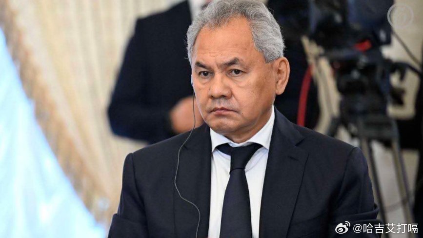 凤凰新闻【绍伊古承认：乌克兰无人机发展飞速，俄罗斯没啥安全地方了】【文/观察者网