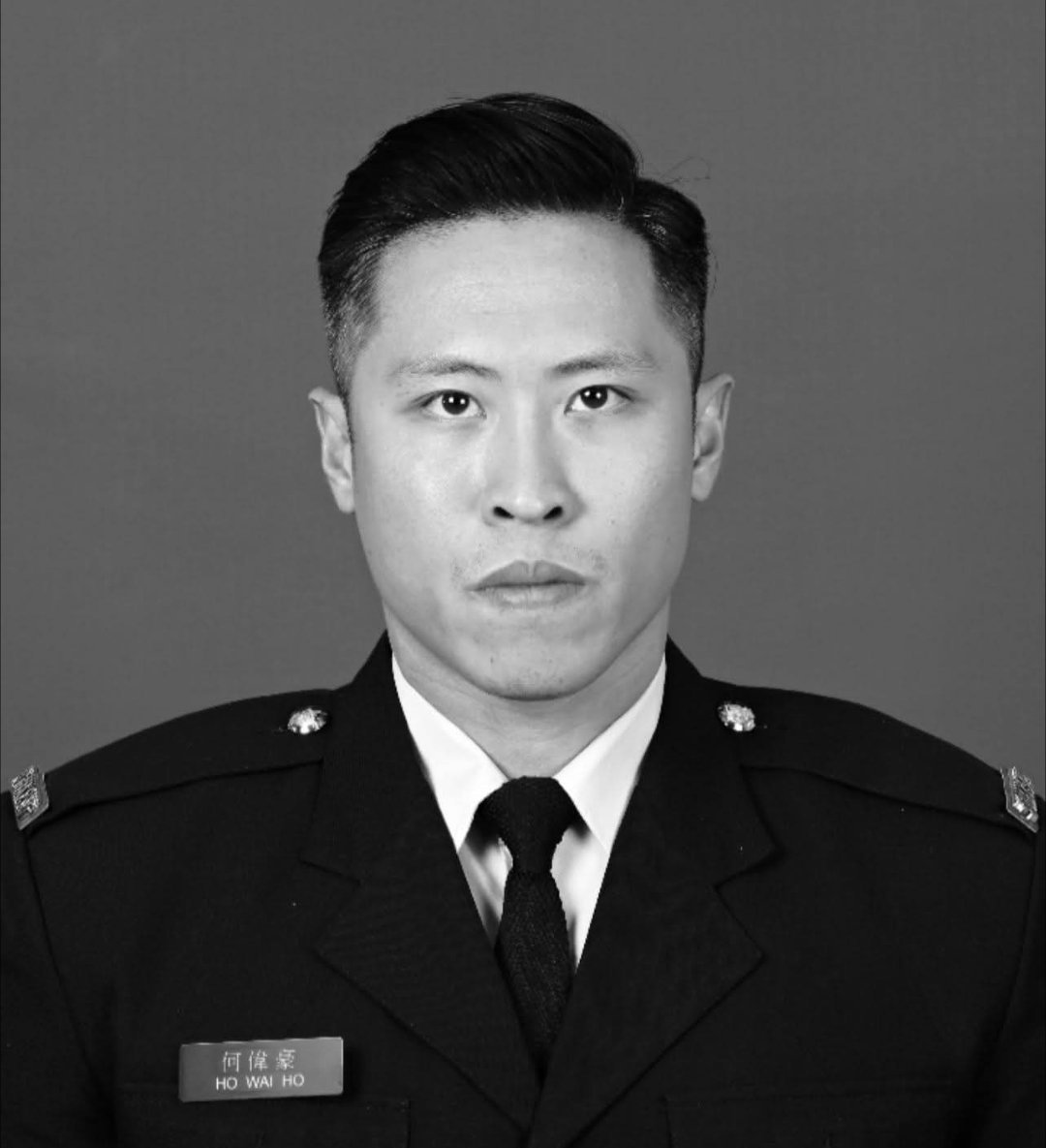 香港殉职消防员何伟豪照片公布香港火灾 37岁香港消防员何伟豪殉职，大批香港市民留