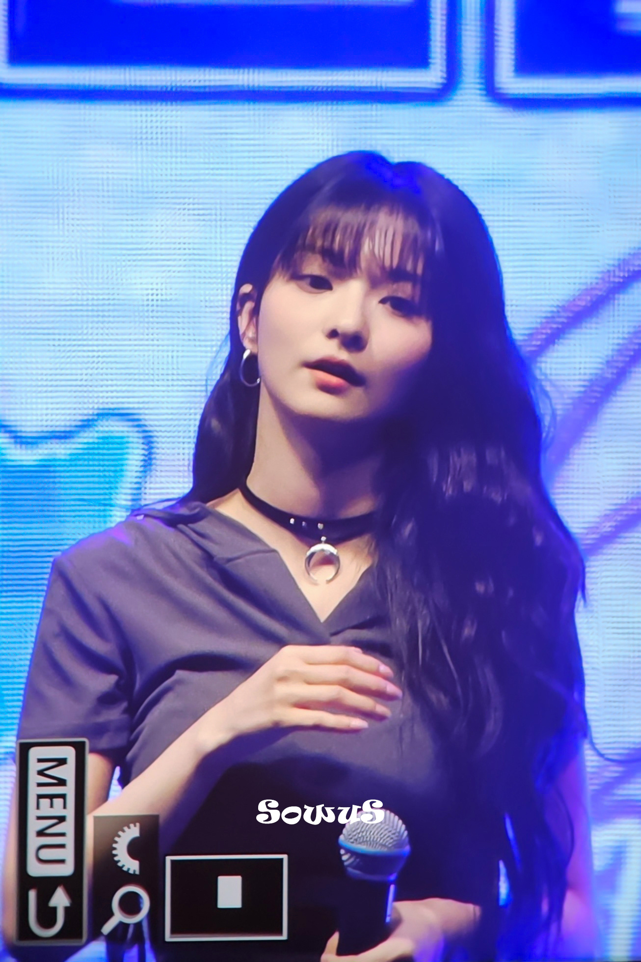 #李娜炅[超话]#🐣#蜜桃笑颜李娜炅# [图片]240430 建阳大学校庆 预