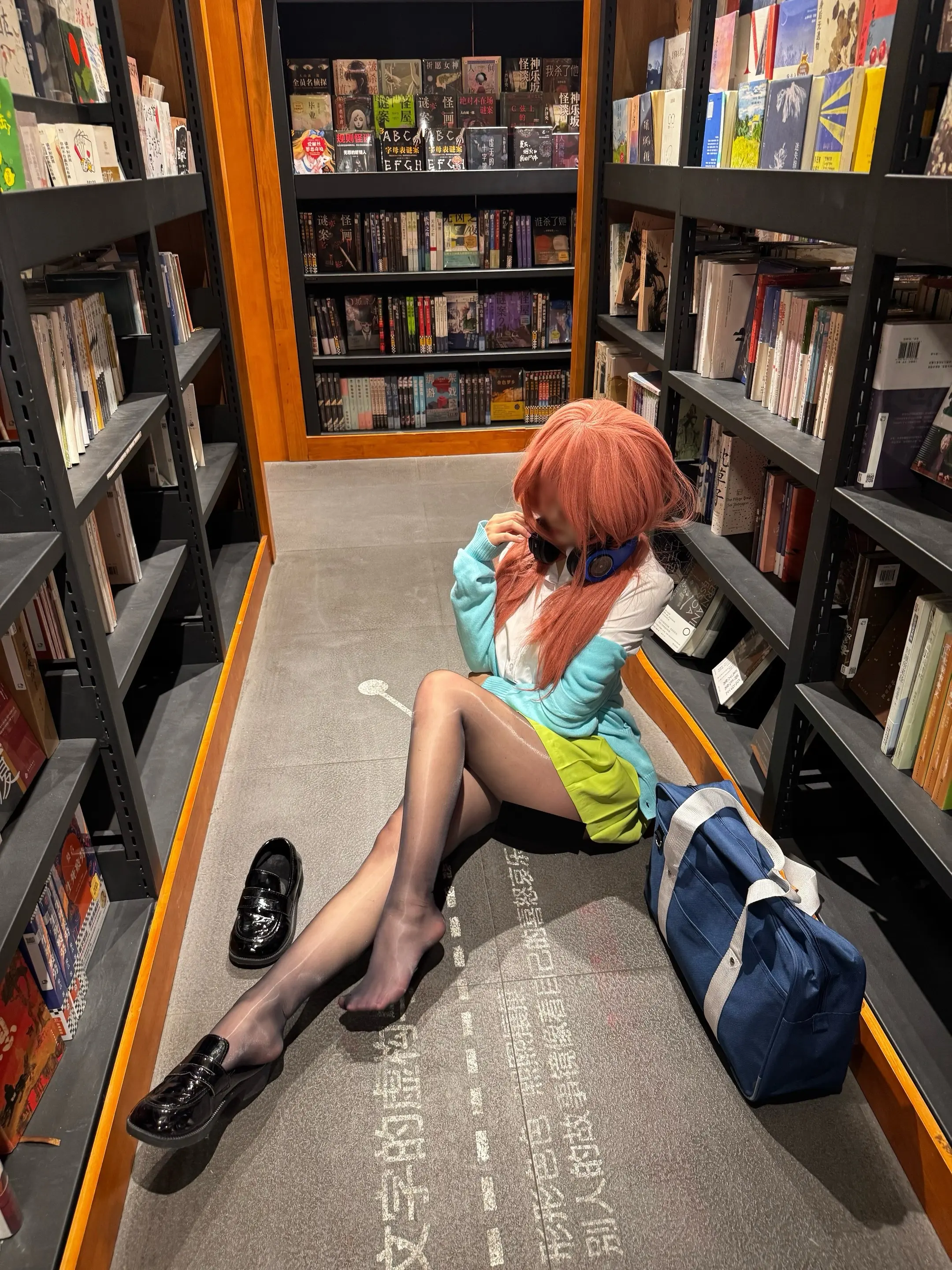 33见