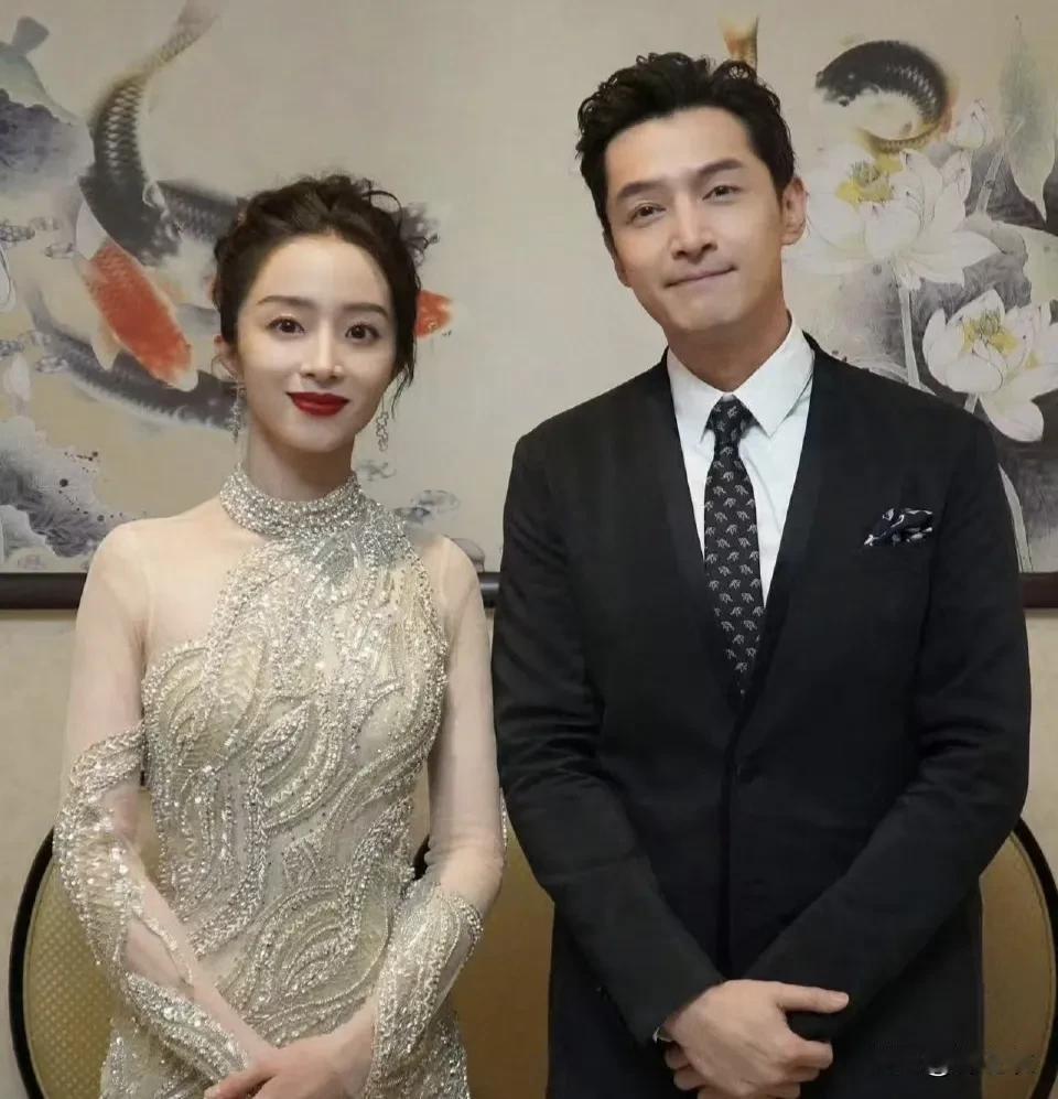 唐人成功有两个因素，一是李国立拍的片子二是蔡艺侬的市场运作。首先是火了之后唐人被